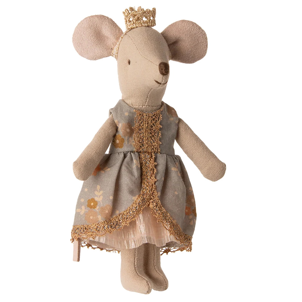 Princess dress, Big sister mouse