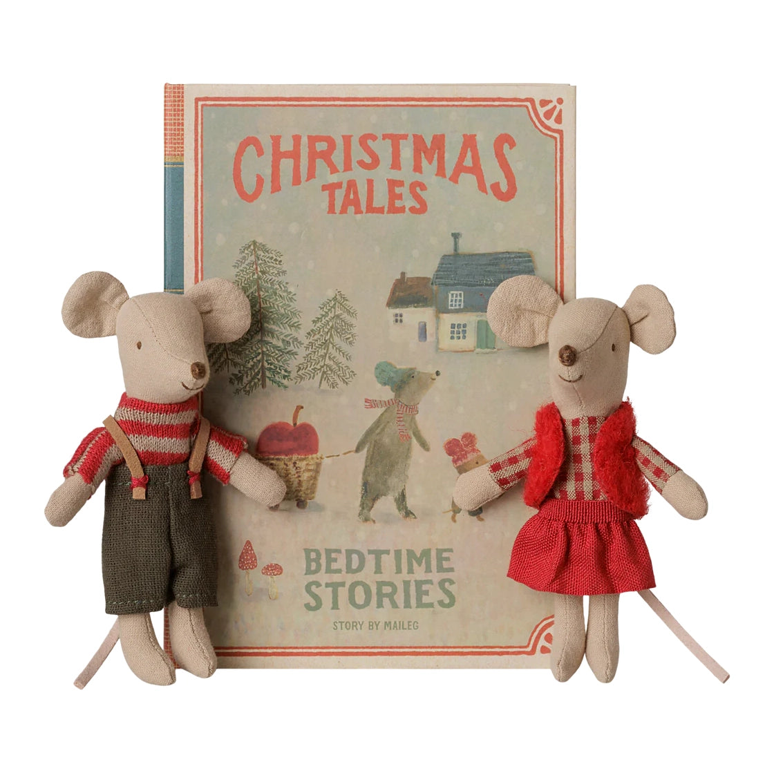Christmas twin mice, Little sister and brother in book