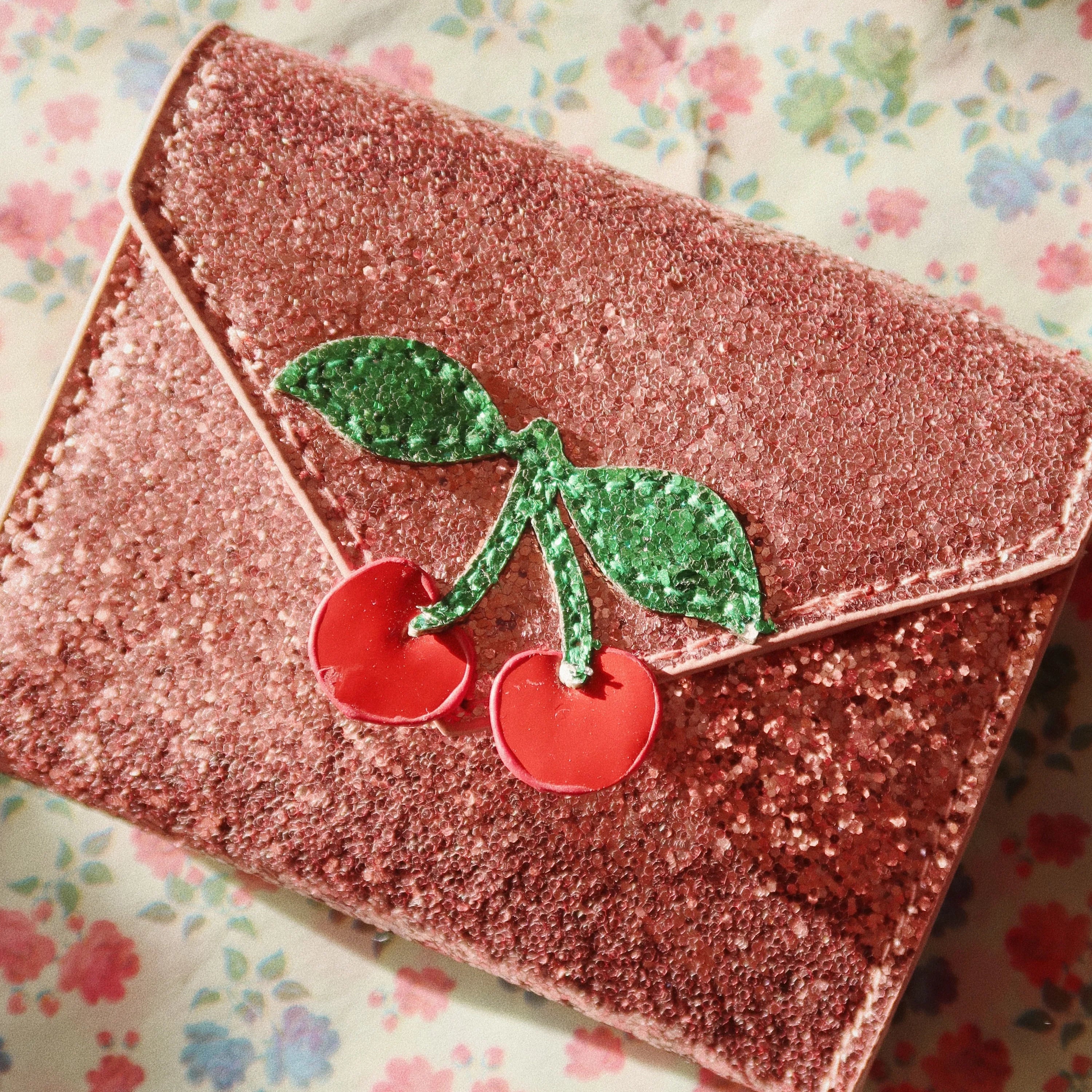 LOVE LETTER WALLET (Available in 2 color)