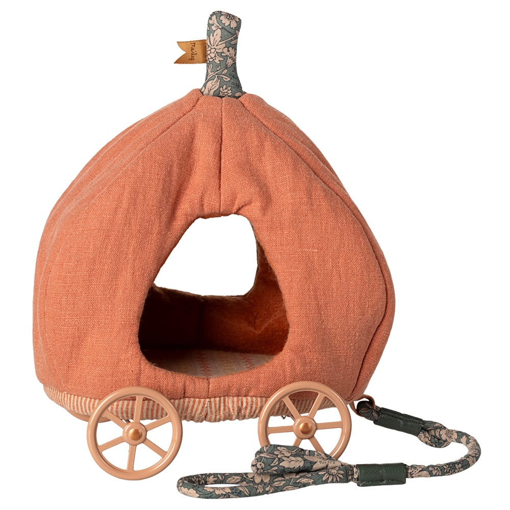Pumpkin carriage, Mouse