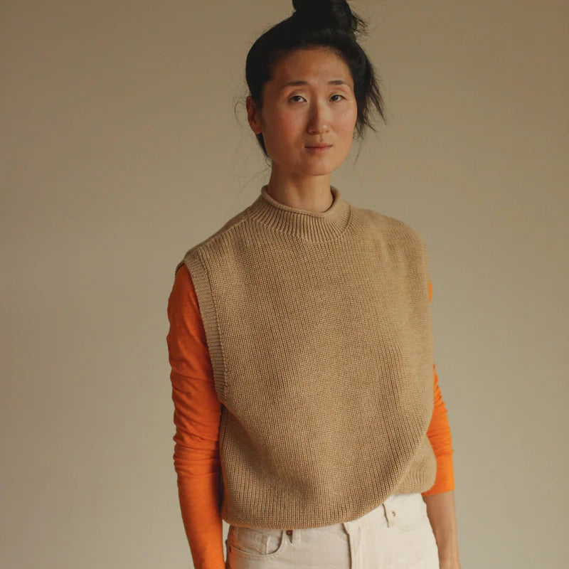 Fine italian Merino Vest - Sand