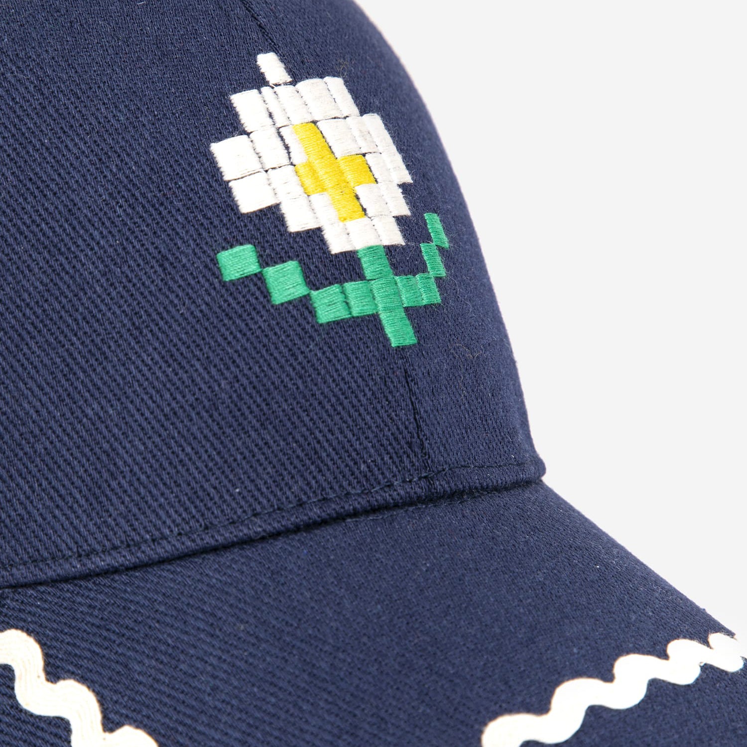 Pixel Daisy twill cap