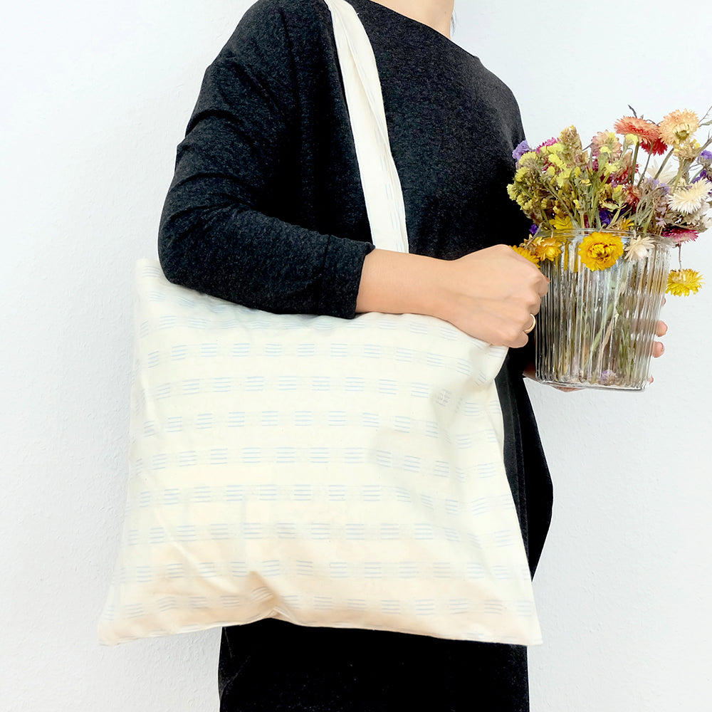 Embroidered tote bag - Summer Made