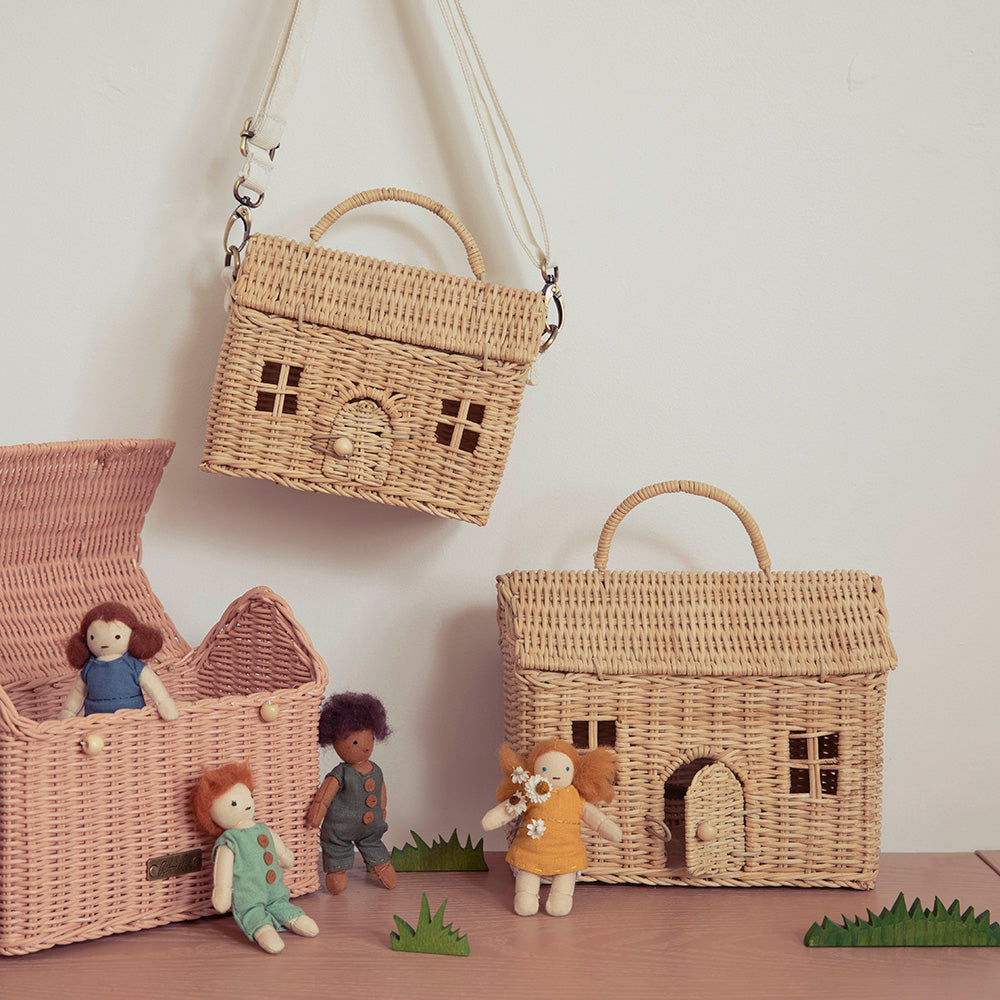 Rattan Casa Clutch (Available in 2 Colors)