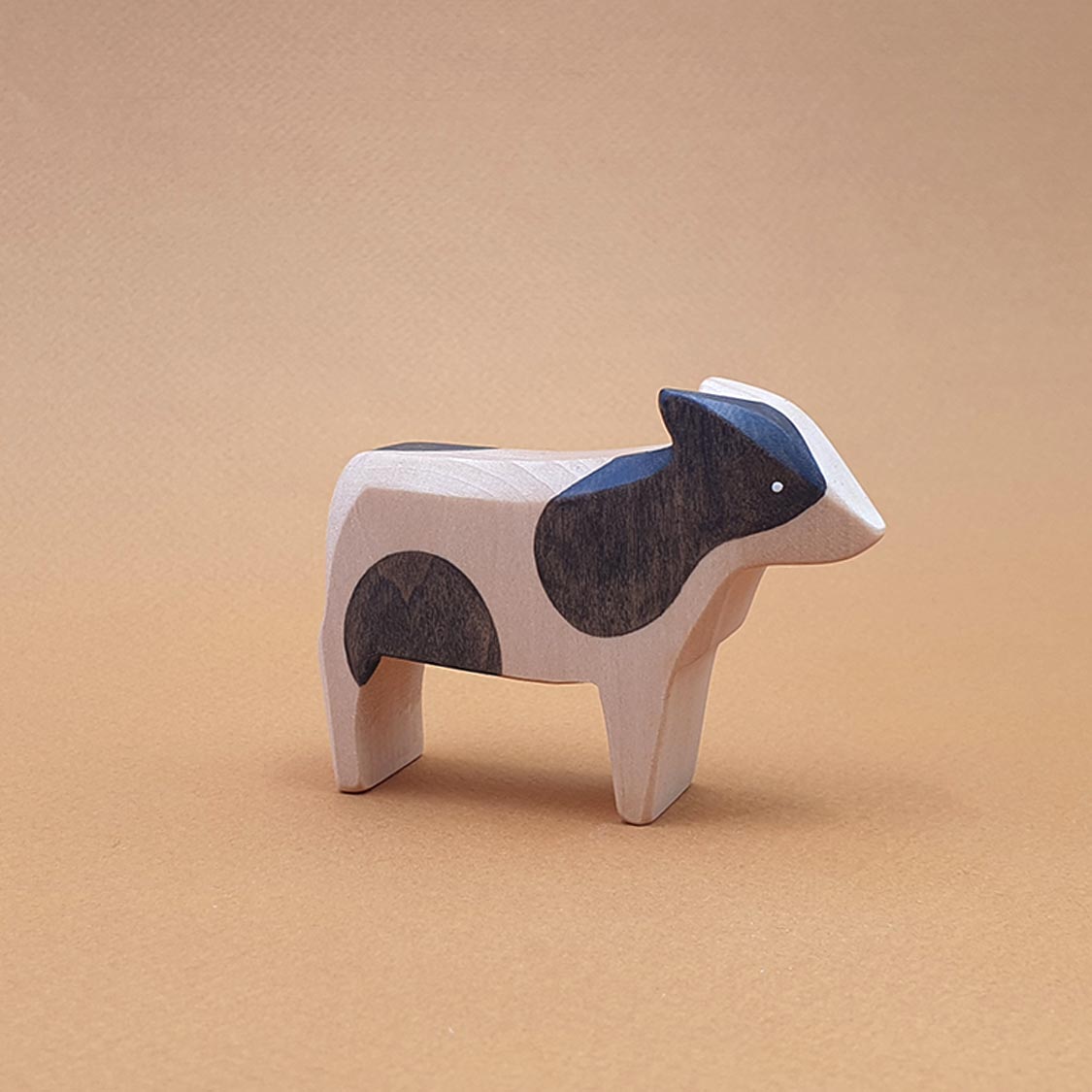 Spotted black calf