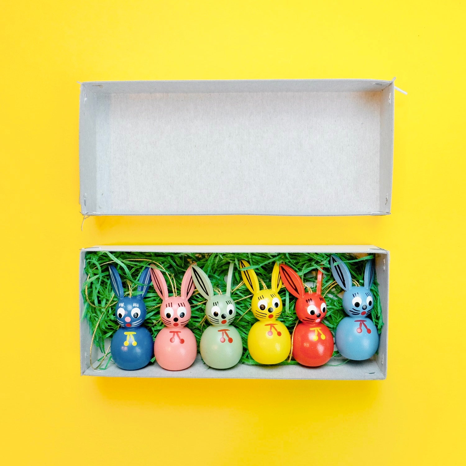 Ornament colorful rabbits  (set of 6 rabbits)